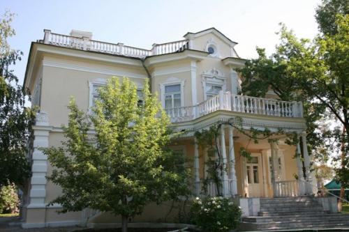 Усадьба шолохова. Наверняка многим будет интересно посетить посвященный прославленному писателю мемориальный комплекс. 04