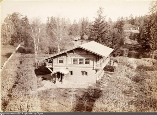 В усадьбе Кусково завершилась реставрация швейцарского домика. 

