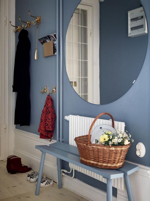 Альбом номер 2. интерьер этой квартиры в красивом 100-летнем здании в Стокгольме получился довольно интересным и ярким. 09