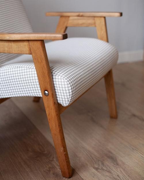 Всегда невероятно интересно рассматривать квартиры, для которых мы обновляем мебель! 04