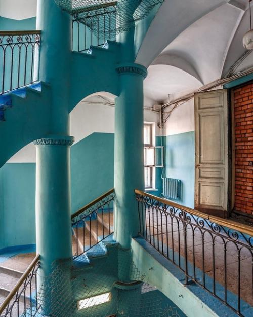 Дом с кокошниками на колокольной улице. 05