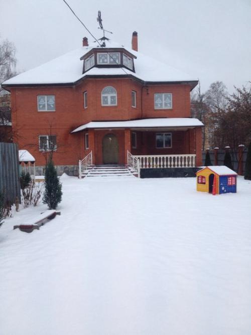 Дорогие, гости!  Лишь в том случае, если вы еще не знаете как устроен детский сад Happy Kids, смотрите ниже. 01