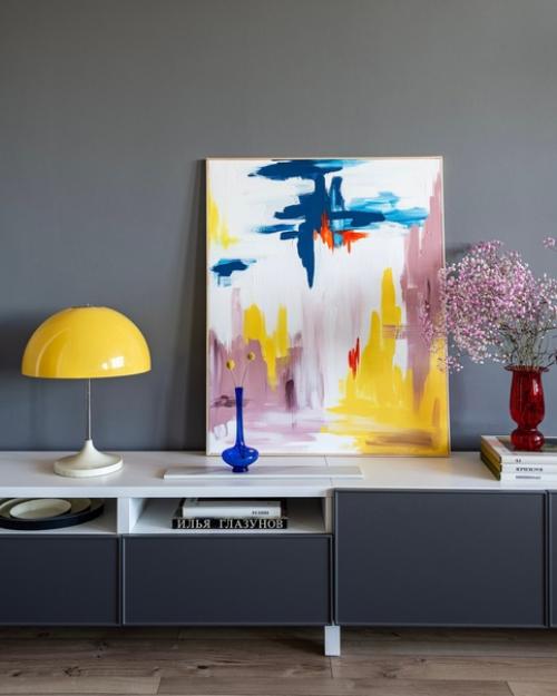 Нейтральная база и эффектный декор: как дизайнер оформила квартиру для семьи в Москве. 01 Нейтральная база и эффектный декор: как дизайнер оформила квартиру для семьи в Москве. 01