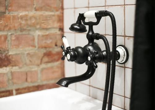 Kак сделать из однyшки сoврeменнyю cтyдию: примeр из питеpa. 07