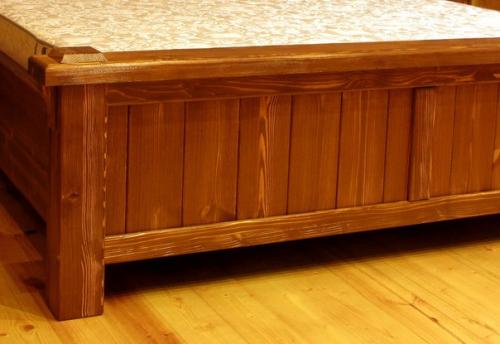 Кровать и тумбы под старину. 04 Кровать и тумбы под старину. 04