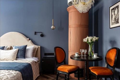 Очень красивая маленькая квартира в старом фонде. 01