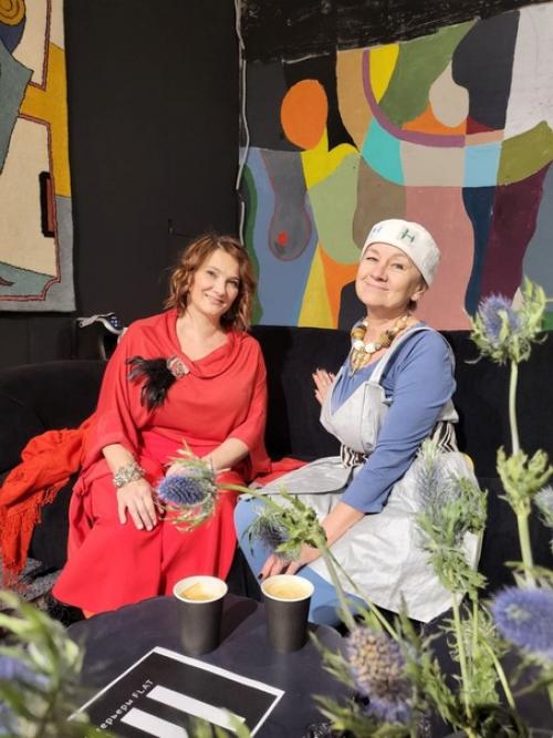 В мире искусства. Вчера с успехом прошел круглый стол с моим участием в пространстве Зодиак зил арт на тему искусство в интерьере. 05