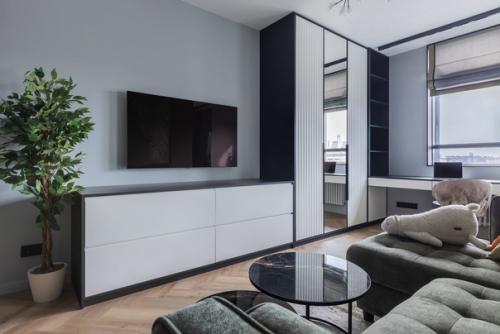 Три в одном: спальня - гостиная - рабочее место. 05