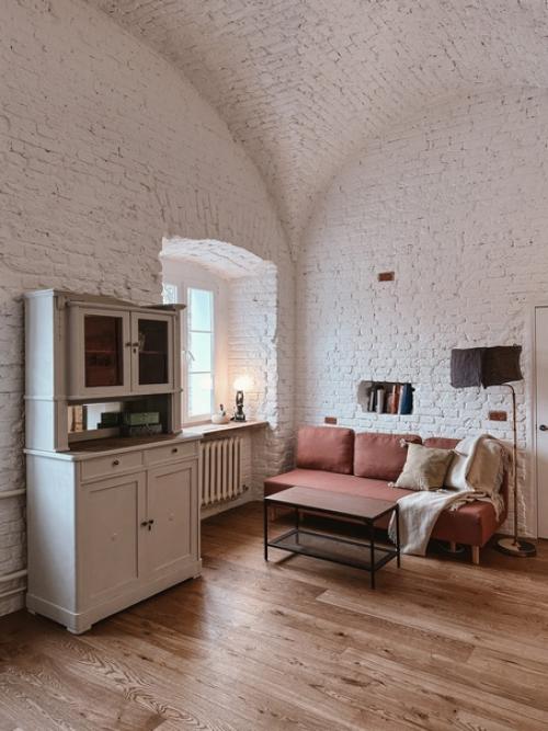 Давайте прогуляемся по квартире моей соседушки! 08