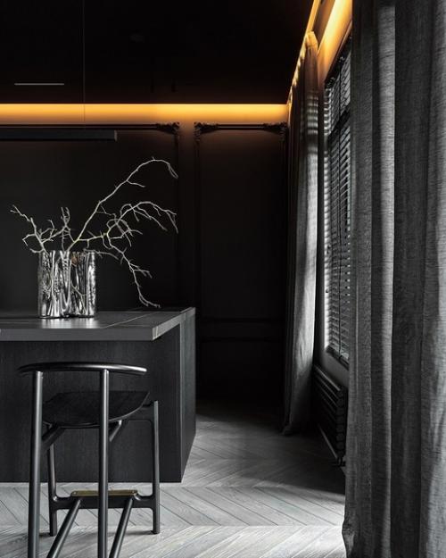 Эта квартира в ЖК Царская Площадь расположена. 05