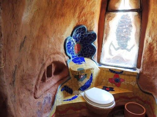 Самый большой в мире дом из глины. 02