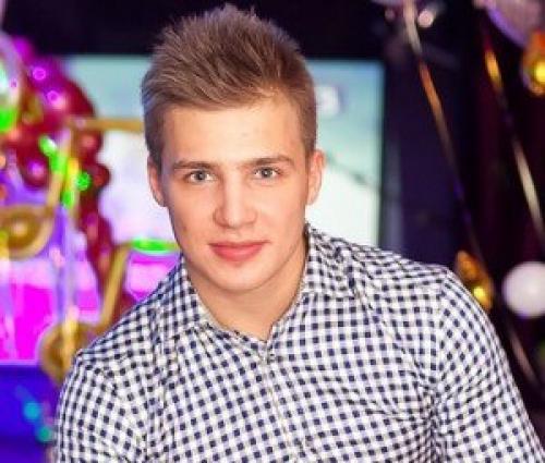 Звезда дома-2 Олег Майами требует найти виновных в поджоге его ресторана.