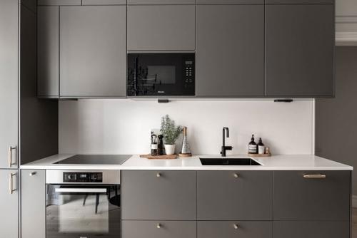 Маленькая площадь не помеха элегантному интерьеру: двухкомнатная квартира в Стокгольме (37 кв. 05