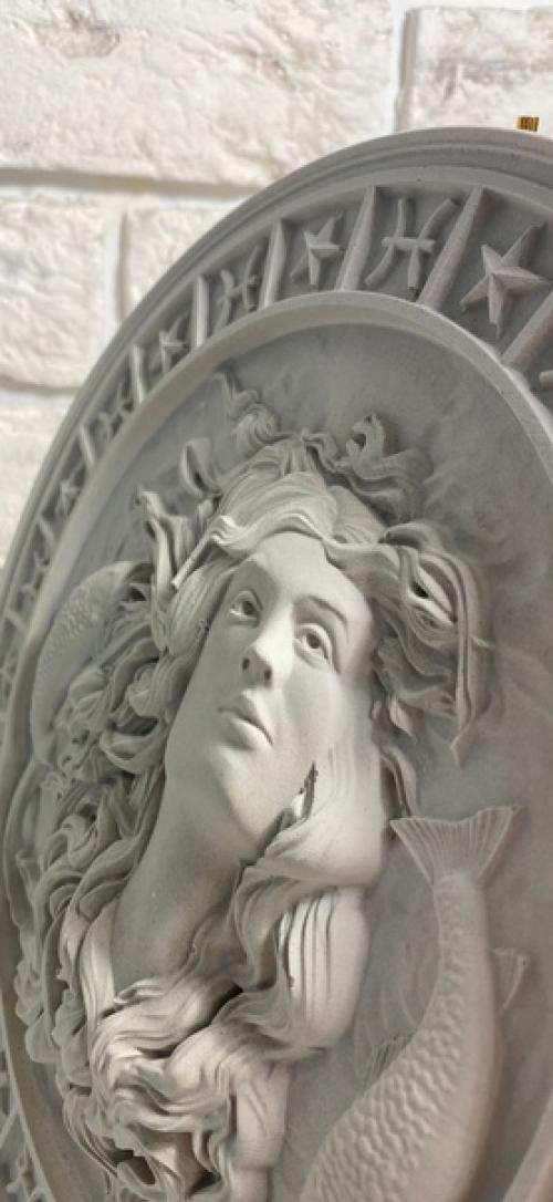 Панно рыбы из гипса 260 х 30 мм - это уникальное и стильное украшение для вашего интерьера. 03