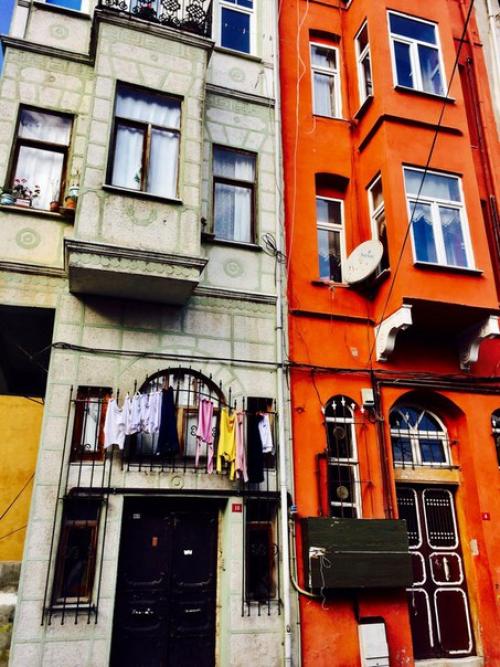 Фенер - старый греческий район Стамбула. 09