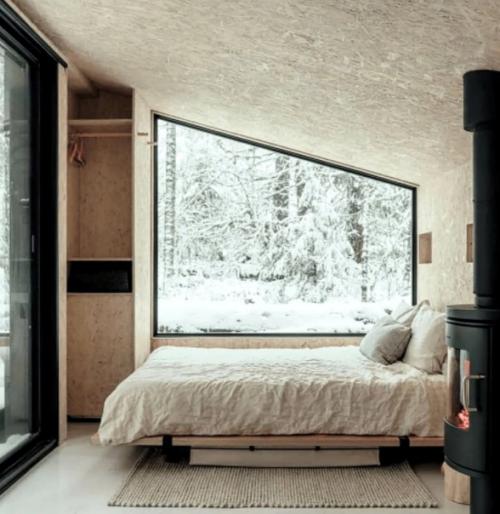 Лесное укрытие. Домик для загородного отдыха, в один уровень. 01