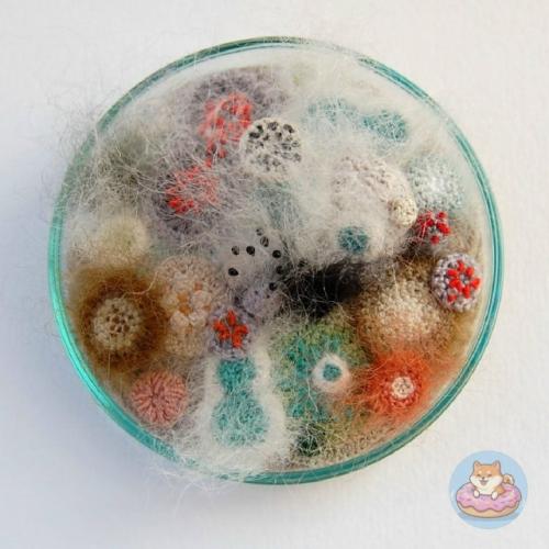 Есть художники, которые ищут вдохновение в закатах и цветах. 03