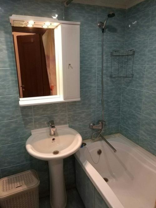 Старались сделать недорого и аккуратно. 02