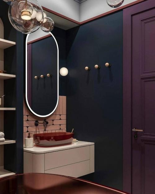 Яркая ванная с характером.

