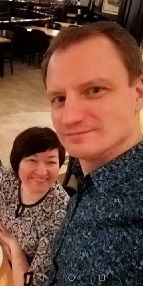 Ностальжи.  В 2008 году в Paulaner в СПб в гостинице пулковская отгремел наш взрослый выпускной. 02