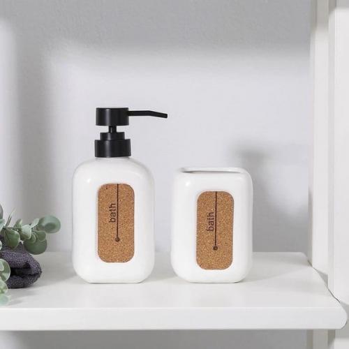 Может показаться, что аксессуары в интерьере не играют важной роли, а просто дополняют его. 08