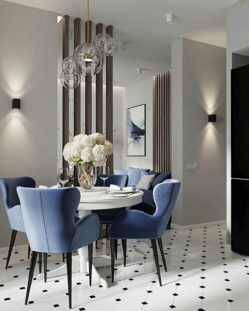 Светлая просторная кухня. 02