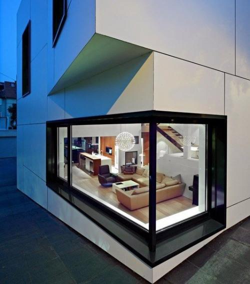 Дом в Хорватии.  Проект семейного дома в Загребе разработан хорватской архитектурной студией Dva Arhitekta. 01