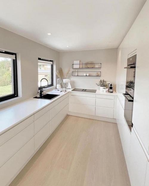 Стильный интерьер. В светлых тонах. 01