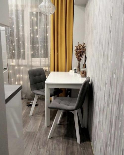 Светлый ремонт небольшой кухни, который сделан с небольшим бюджетом. 04