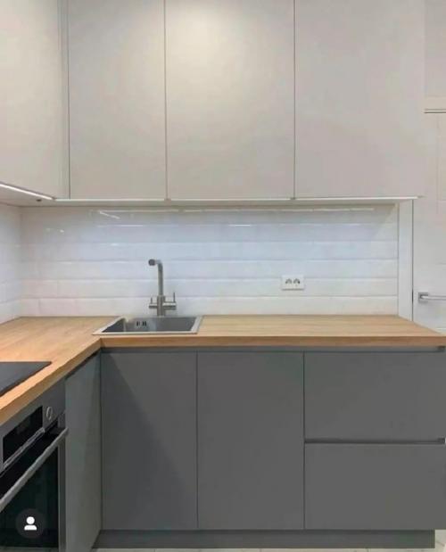 Современный вариант дизайна квартиры в светлых оттенках. 04