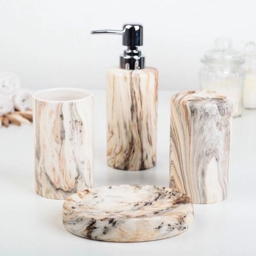 Может показаться, что аксессуары в интерьере не играют важной роли, а просто дополняют его. 07