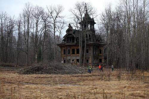 Восстановленный терем Мартьяна Сазонова в Асташове, костромская область. 04