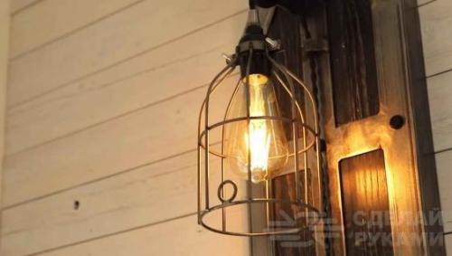 Оригинальный настенный светильник в индустриальном стиле. 03