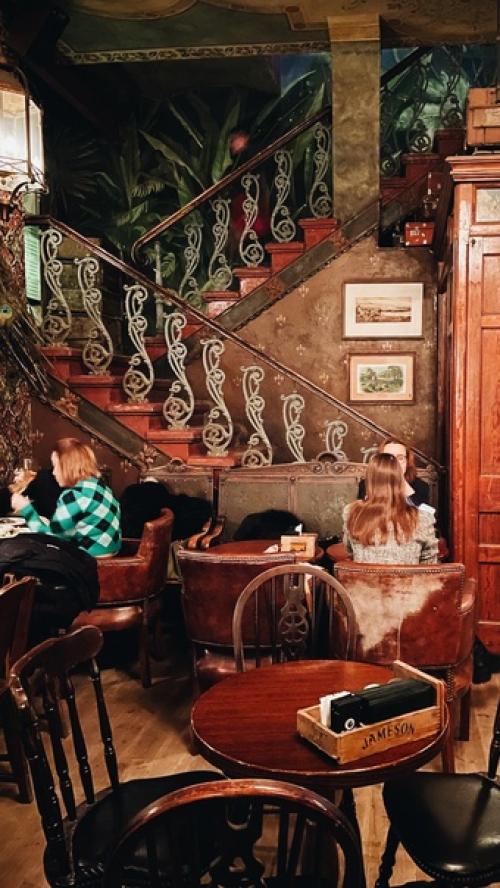 Очень хочется этим постом, вернуть привычку, рассказывать об интересных местах и заведениях, которые удается посетить! 03