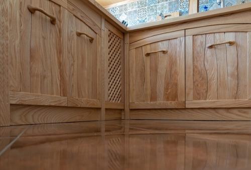 Кухня из массива ясеня в эко - стиле. 02