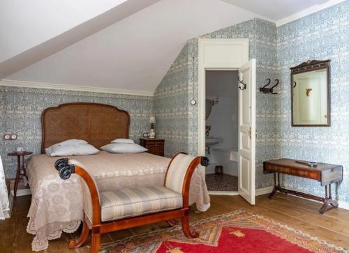 Русская усадьба с французским характером в центре Ростова великого. 07