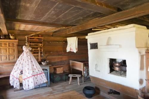 Русская печь в интерьере современного загородного дома. 05