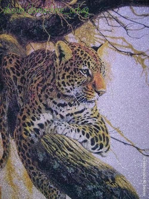 Бисерные обои.  Интересным, оригинальным материалом для отделки стен внутри дома и квартиры являются бисерные обои. 04