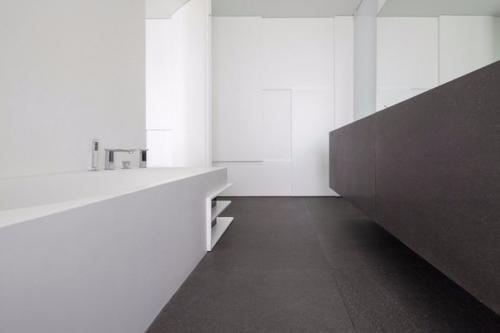 Двухуровневый белоснежный пентхаус в Израиле. 08