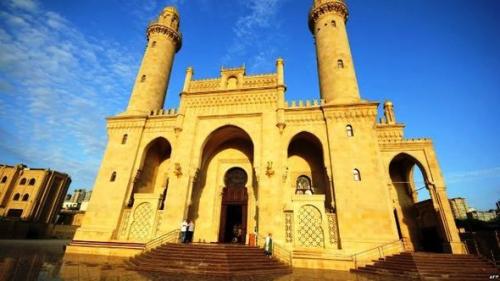 Десять уникальных исторических архитектурных зданий баку. 09