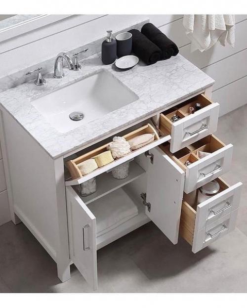 Сложно в ванной разместить все необходимое, учитывая размеры ванных комнат в типичных многоэтажках. 03