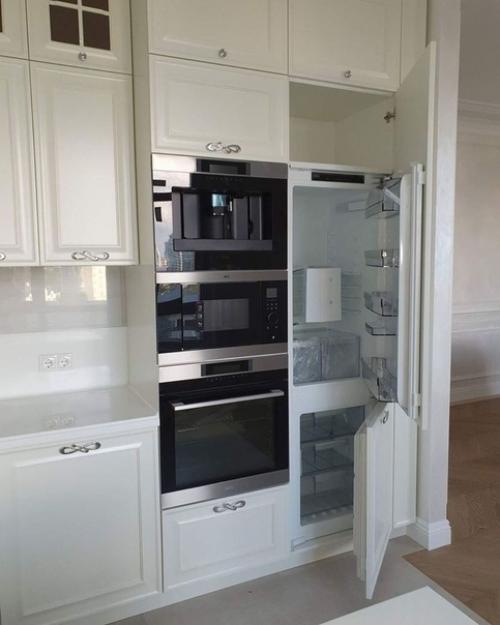 Похвастаюсь кухней.  Тут много критиков сейчас набегут но я и правда осталась довольна. 03