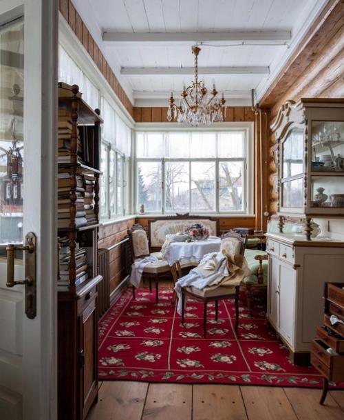 Русская усадьба с французским характером в центре Ростова великого. 01