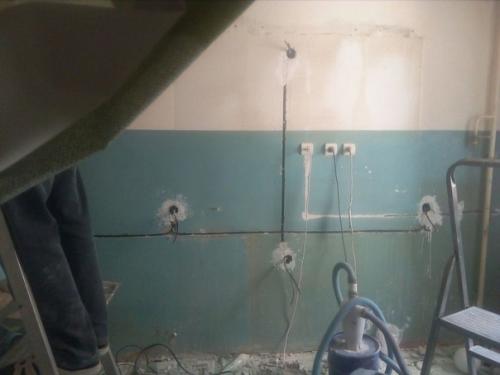 Ремонт в кухне делал. 01