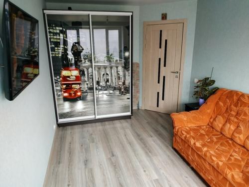 Добрый день, к завершению нашего ремонта в комнате 13 м, остались занавески. 01