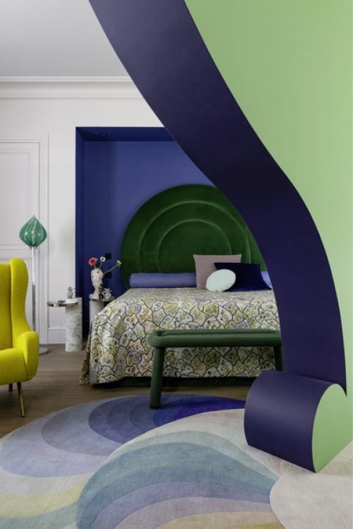 Здесь Всегда Будут Царить Радость и Веселье, - загадала мари - Лиз перед переездом в новый дом в окрестностях Лиона. 01