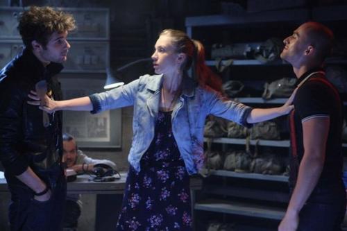 Немного технической информации про 1 сезон с официального сайта: 

