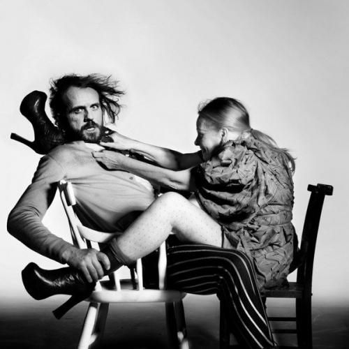 Когда в 1941 году Вивьен вествуд появилась на свет в английской деревне, ангелы моды тихо переглянулись: 01