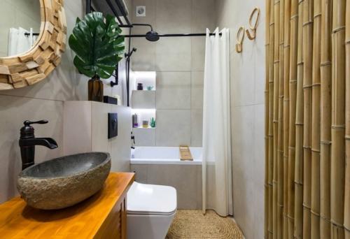 Интерьер небольшой квартиры площадью 27 кв. 07