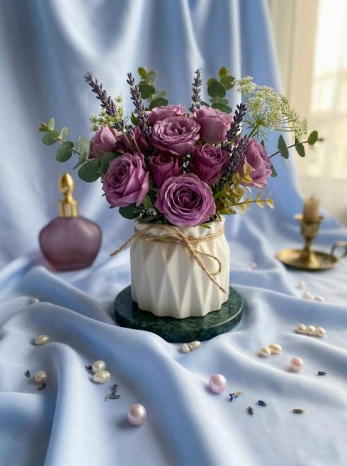 Геометрическая ваза - подсвечник из гипса. 01